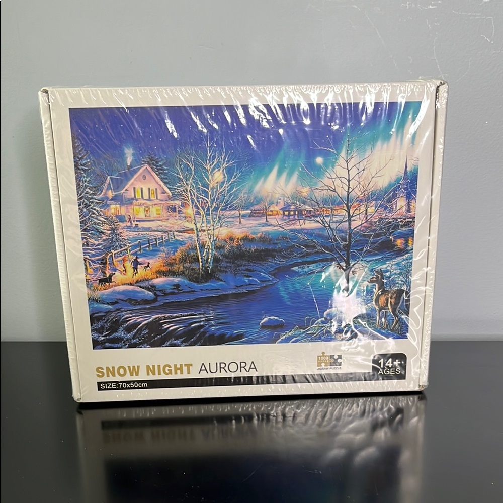 Snow Night Aurora 1000 pc. Sealed Puzzle